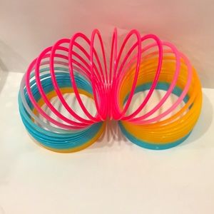 Giant rainbow slinky